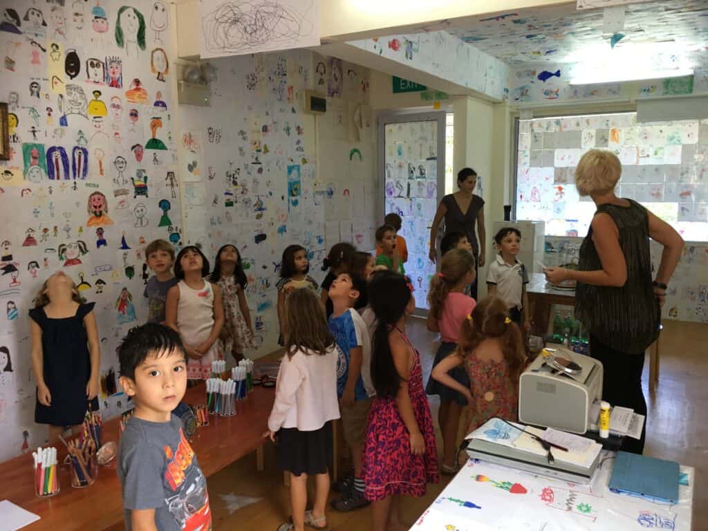 Children from La Petite Ecole visit artist-in-residence Nel Lim's installation (2017)