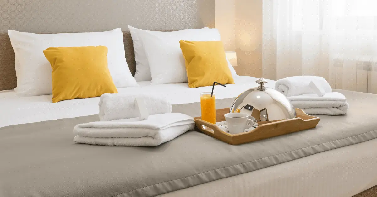Stay & Save Enjoy 38% Off at Hotel Mono!