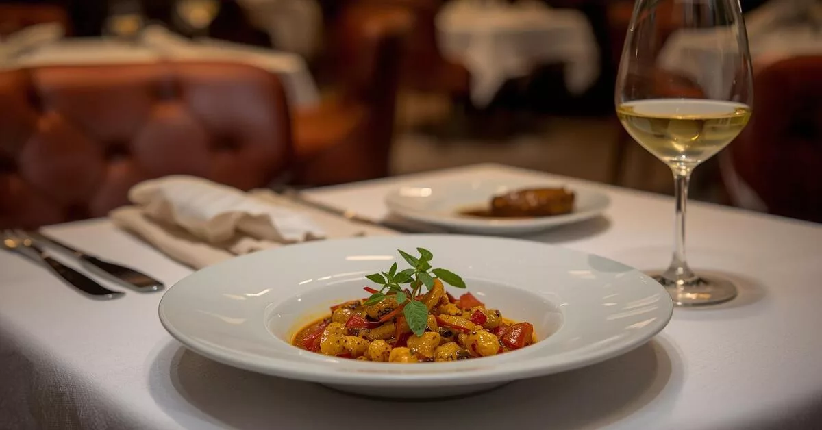 Singapore's Premier Spanish Gastronomic Havens: Where Discerning Palates Revel in Iberian Elegance