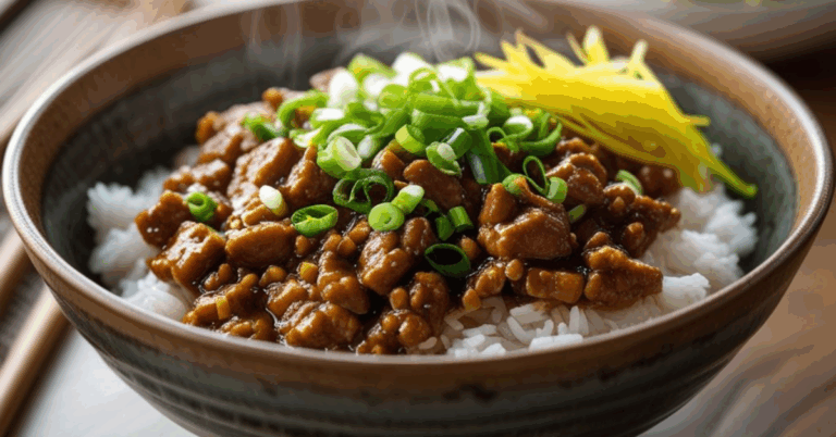 lu-rou-fan-in-singapore-featured